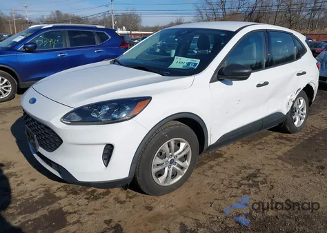 2020 Ford Escape S from USA, damaged, VIN 1FMCU0F60LUB84538